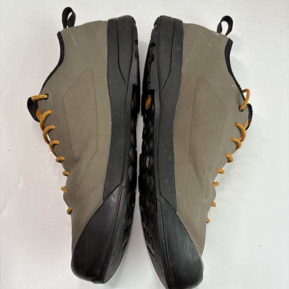 ARC’TERYX Acrux SL Approach Men’s 10 Gray Hiking/ Trail Running Shoes Vibram - Picture 8 of 12